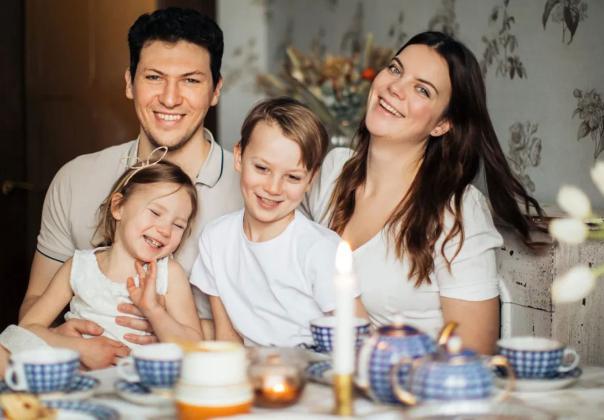 family of four, with two kids and two parents